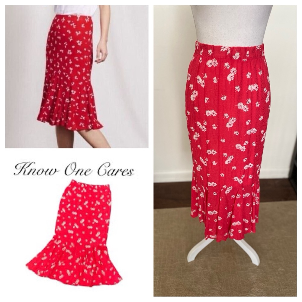 Know One Cares Women’s Sz M floral ruffle hem pull on lined skirt red/white